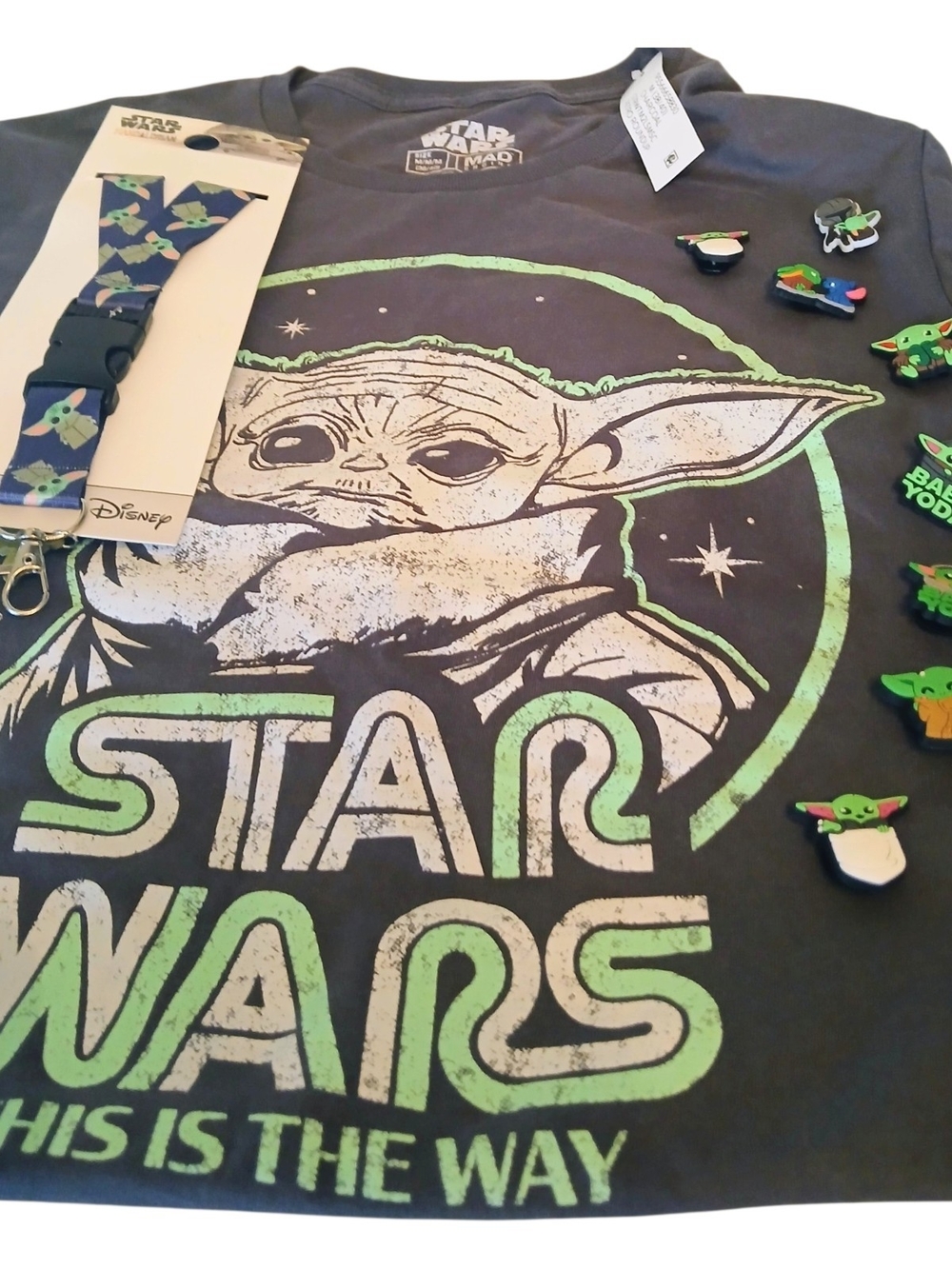 Disney Star Wars Baby Yoda Tee With Lanyard And 10 Shoe Charms